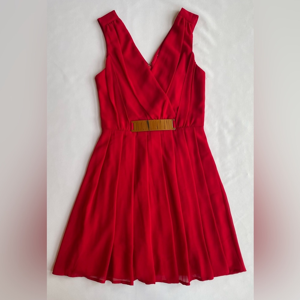 Chelsea & Violet Belt Detail Dress